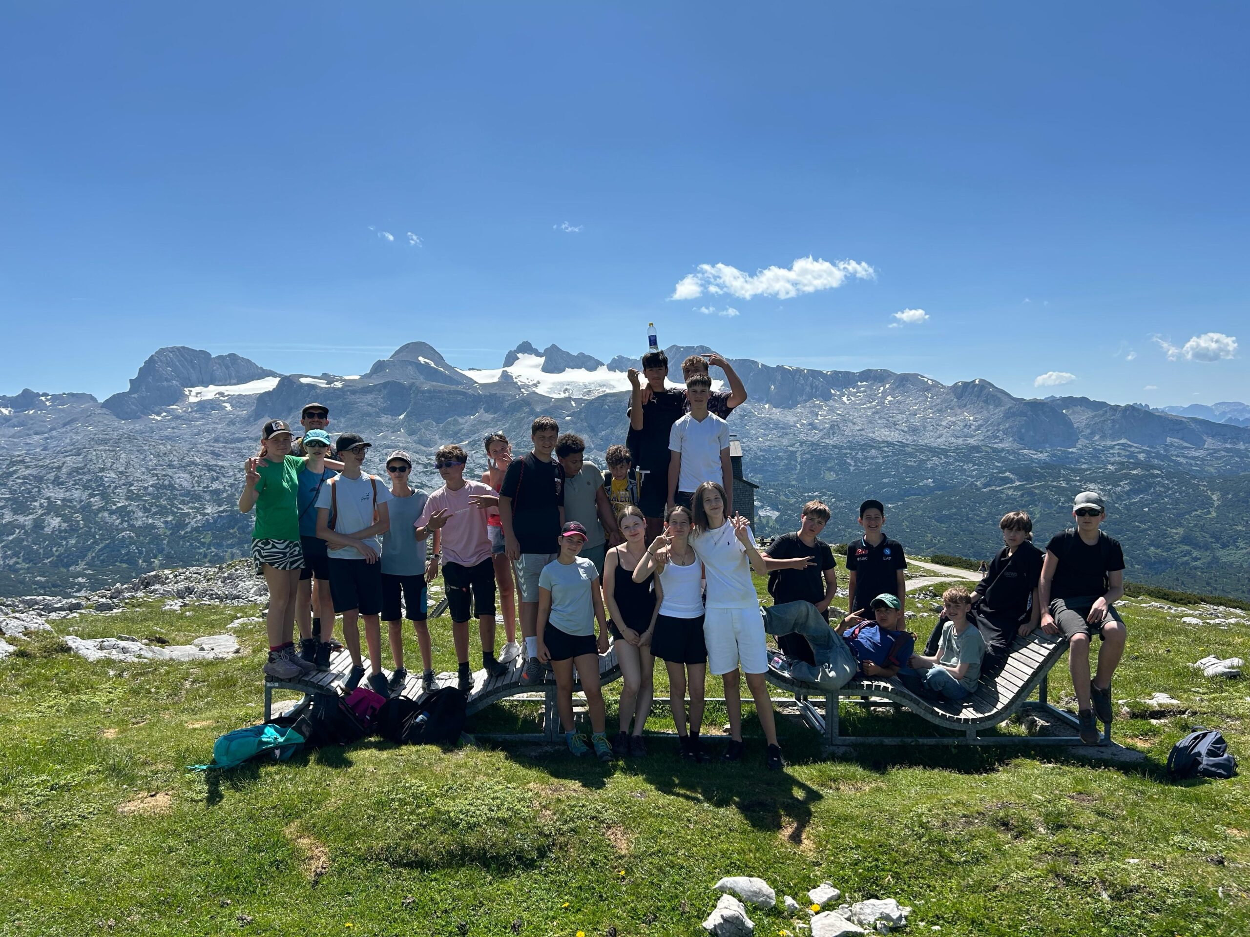 Read more about the article Sportskanonen auf Tour – 3b erobert Obertraun
